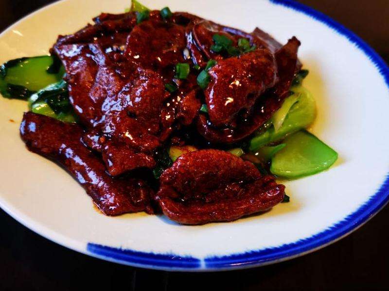 有人在出售Facebook账号吗